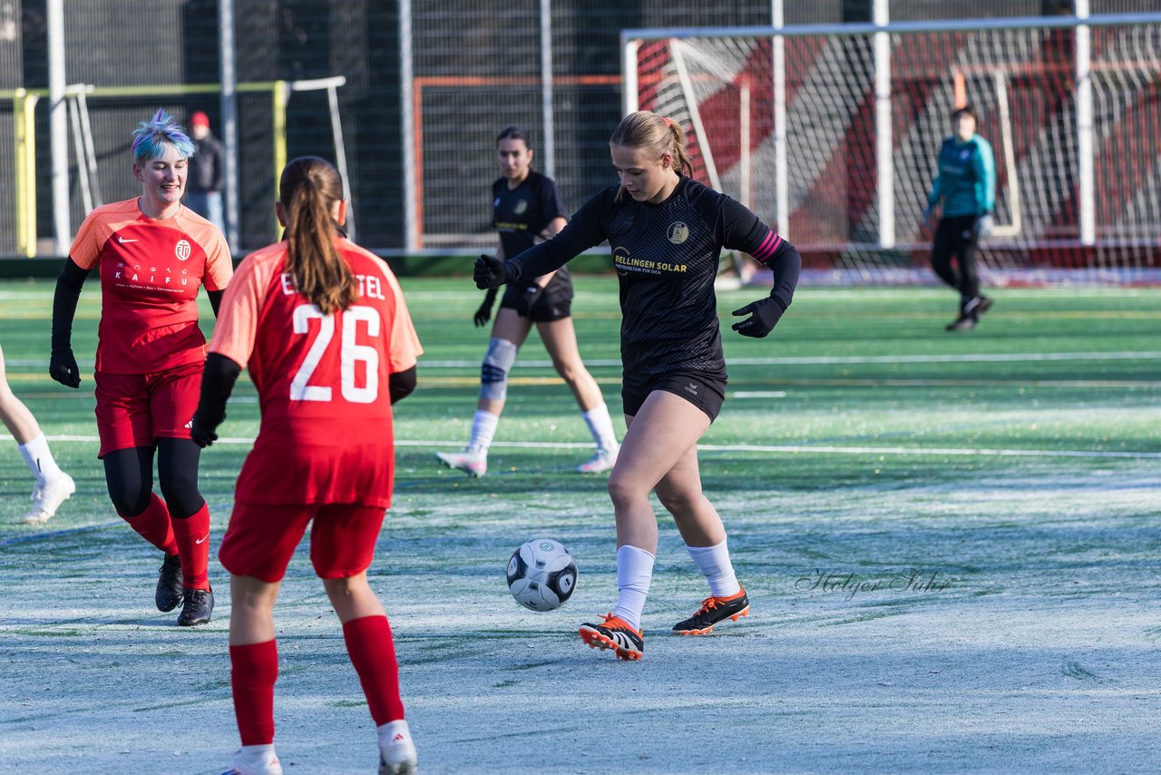 Bild 58 - wBJ VfL Pinneberg2 - Eimsbuttler TV 3 : Ergebnis: 5:0